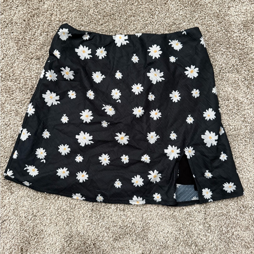 Princess Polly Black and White A-Line Mini Skirt with Slit